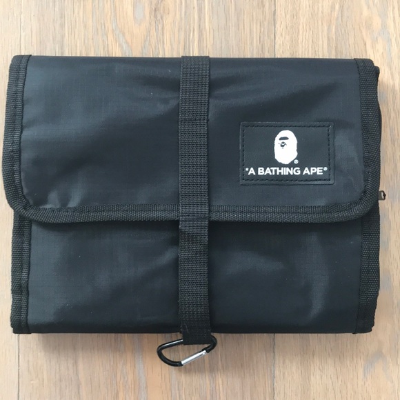 A Bathing Ape 4 tier travel toiletries bag flawed - Picture 3 of 8